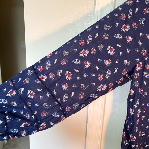 Lucky Brand Boho Long Sleeve Pintuck Peasant Dark Navy Blouse Size Small - Picture 4 of 6